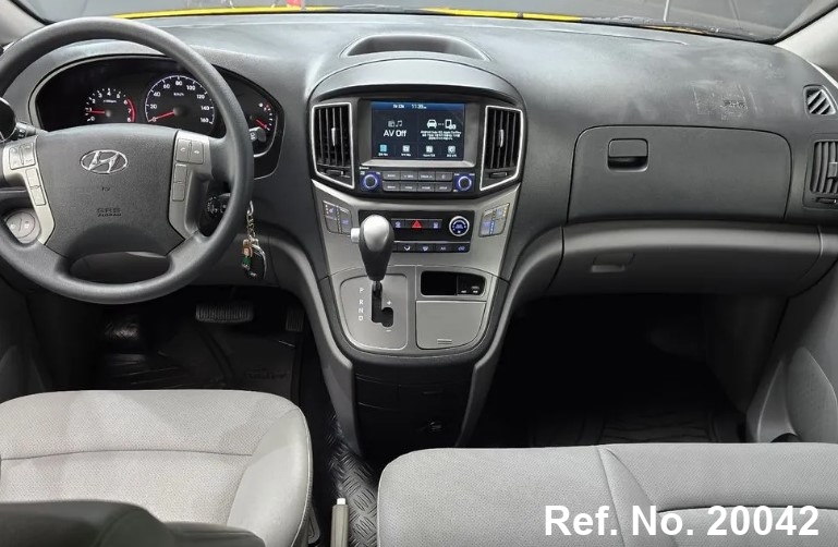  Hyundai / Grand Starex Stock No. 20042